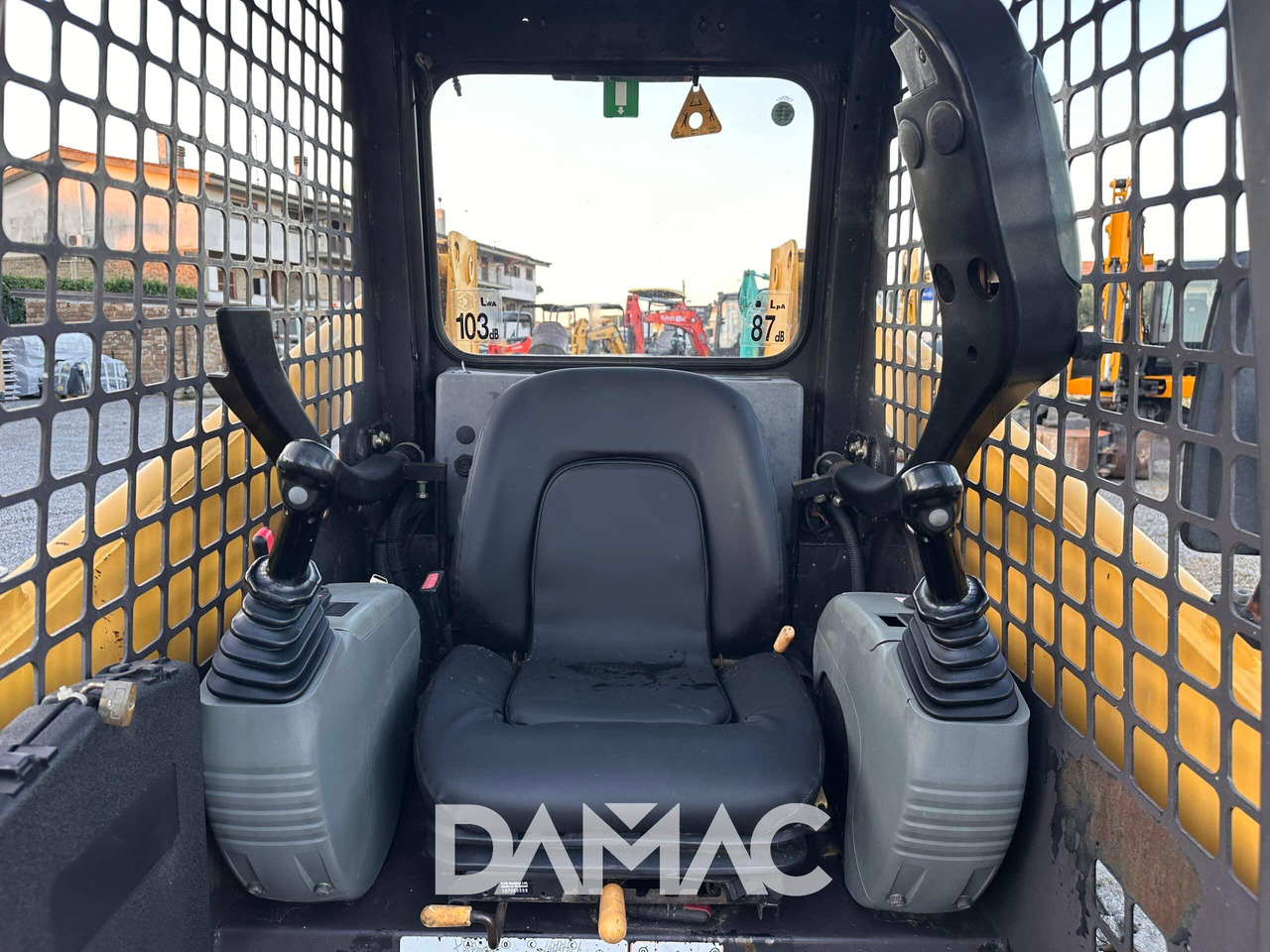 شيول صغير KOMATSU CK20: صورة 9