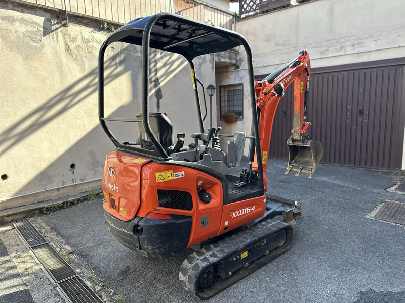 Kubota KX016-4 - حفارة مُصَّغرة: صورة 4 Kubota KX016-4 - حفارة مُصَّغرة: صورة 4