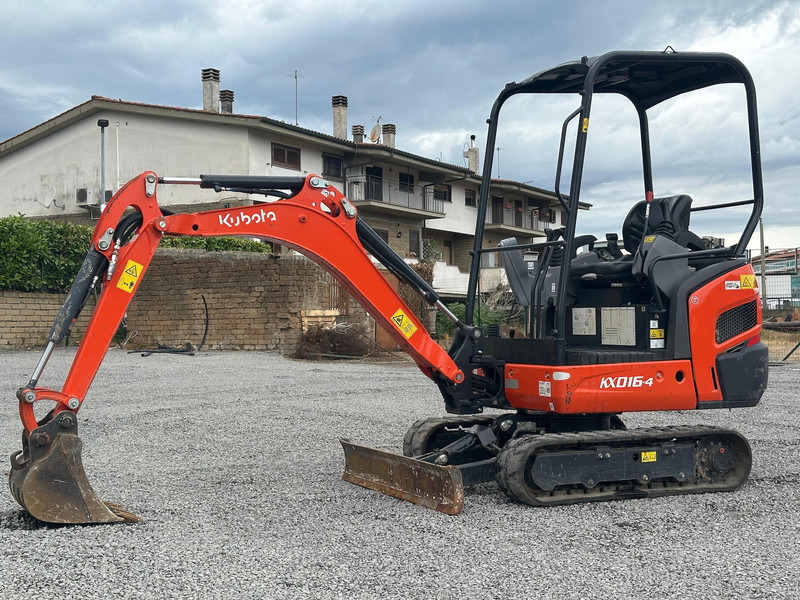 Kubota KX016-4 - حفارة مُصَّغرة: صورة 1 Kubota KX016-4 - حفارة مُصَّغرة: صورة 1