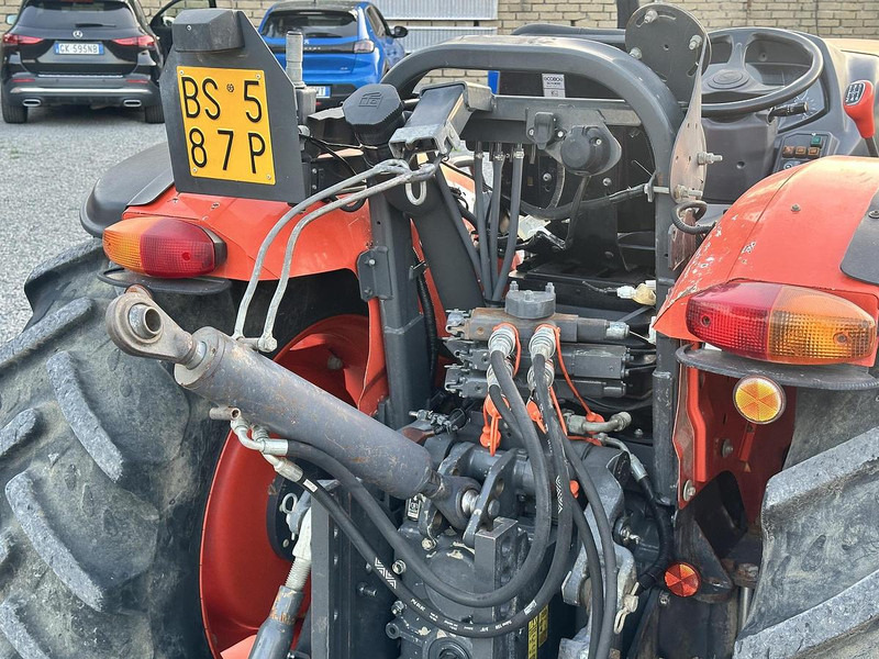 Kubota M5071N - جرار: صورة 4 Kubota M5071N - جرار: صورة 4