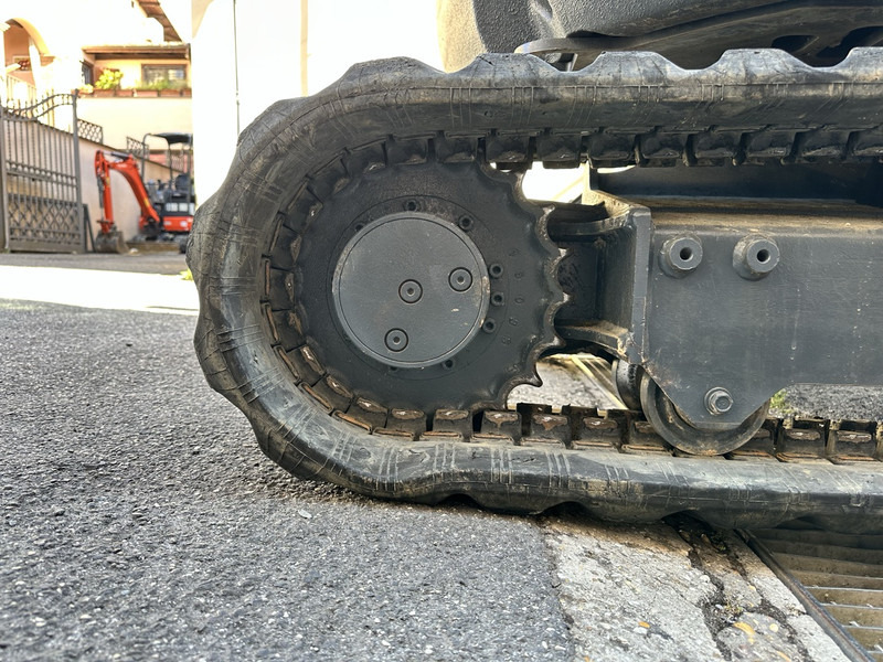 Kubota U27-4 - حفارة مُصَّغرة: صورة 5 Kubota U27-4 - حفارة مُصَّغرة: صورة 5