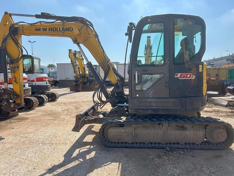 New Holland E60C - حفارة مُصَّغرة: صورة 2 New Holland E60C - حفارة مُصَّغرة: صورة 2