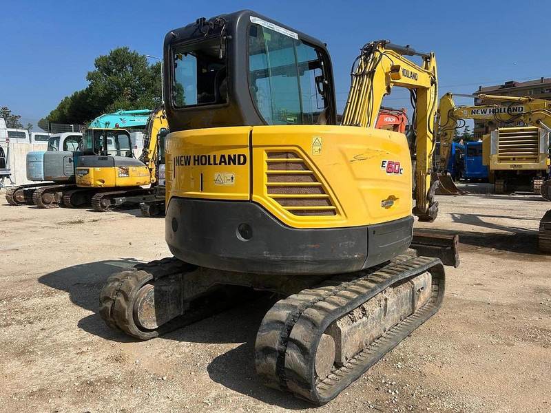 New Holland E60C - حفارة مُصَّغرة: صورة 4 New Holland E60C - حفارة مُصَّغرة: صورة 4