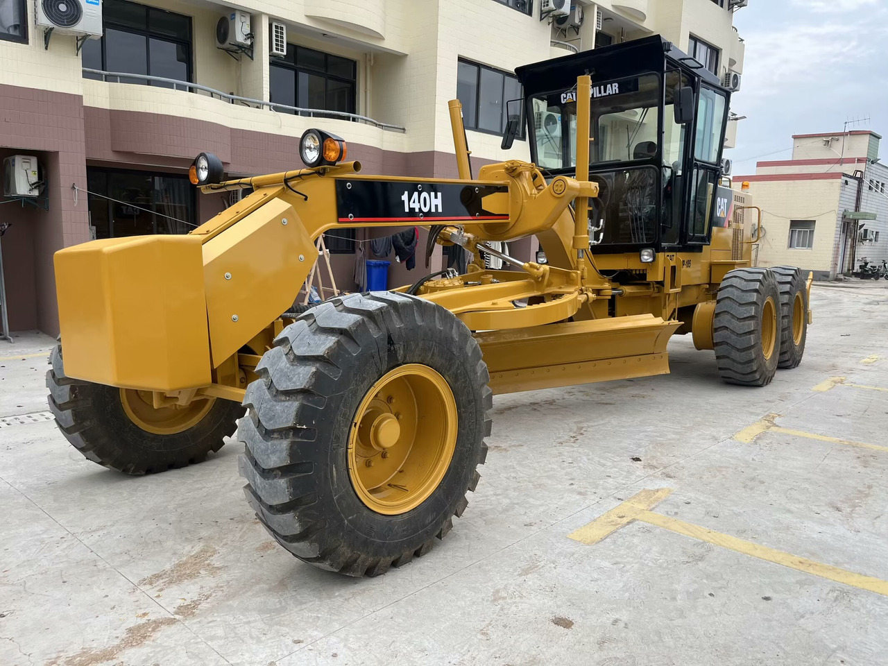 ممهدة CATERPILLAR 140H: صورة 6