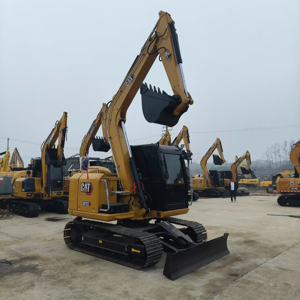CATERPILLAR 307E2 - حفار زحاف: صورة 5 CATERPILLAR 307E2 - حفار زحاف: صورة 5