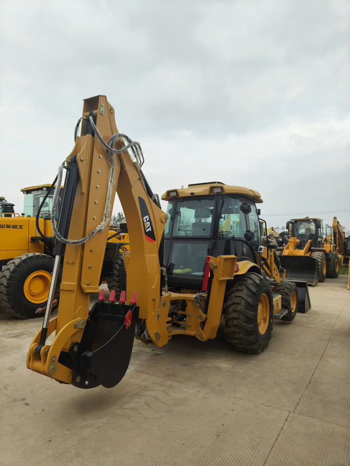 CATERPILLAR 420F - جرافة حفار: صورة 2 CATERPILLAR 420F - جرافة حفار: صورة 2