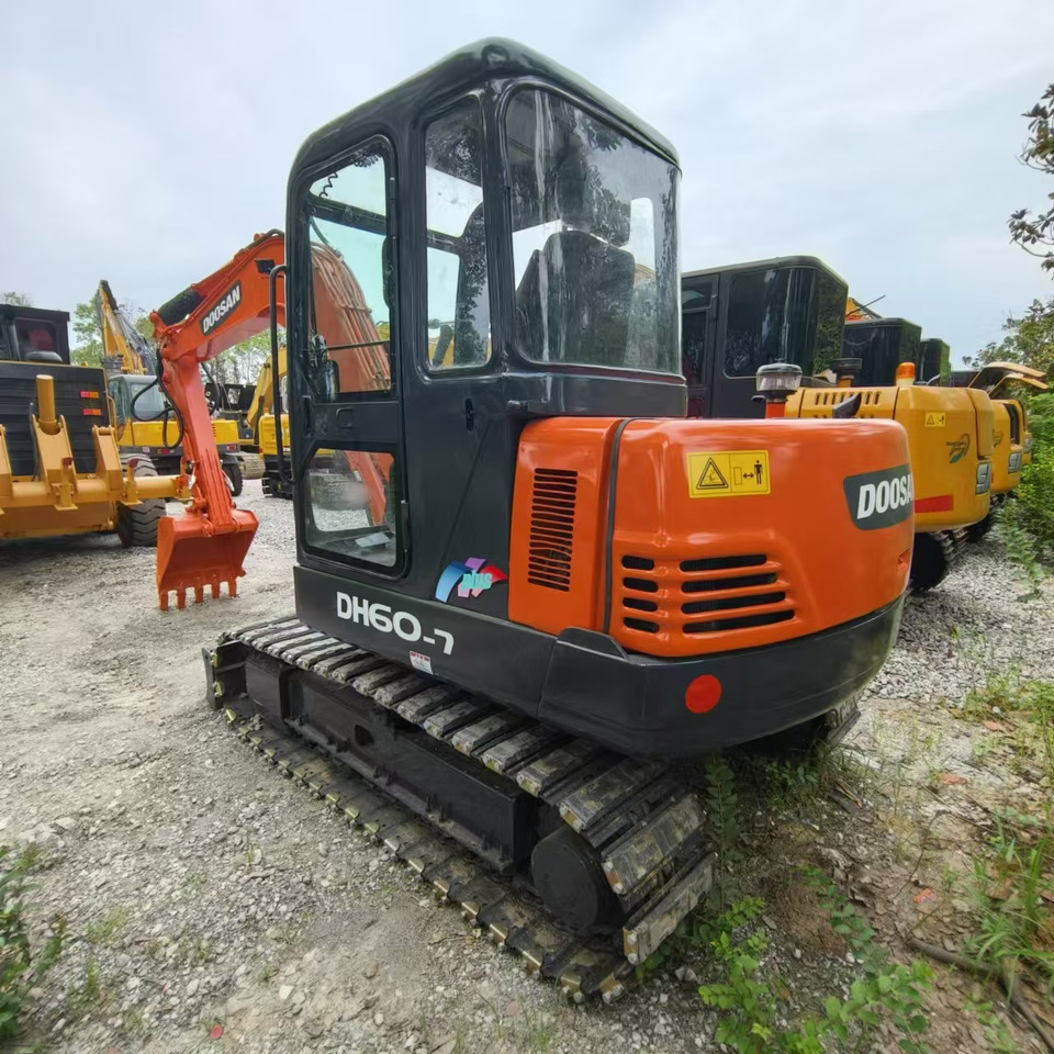 DOOSAN DH60 - حفار زحاف: صورة 2 DOOSAN DH60 - حفار زحاف: صورة 2