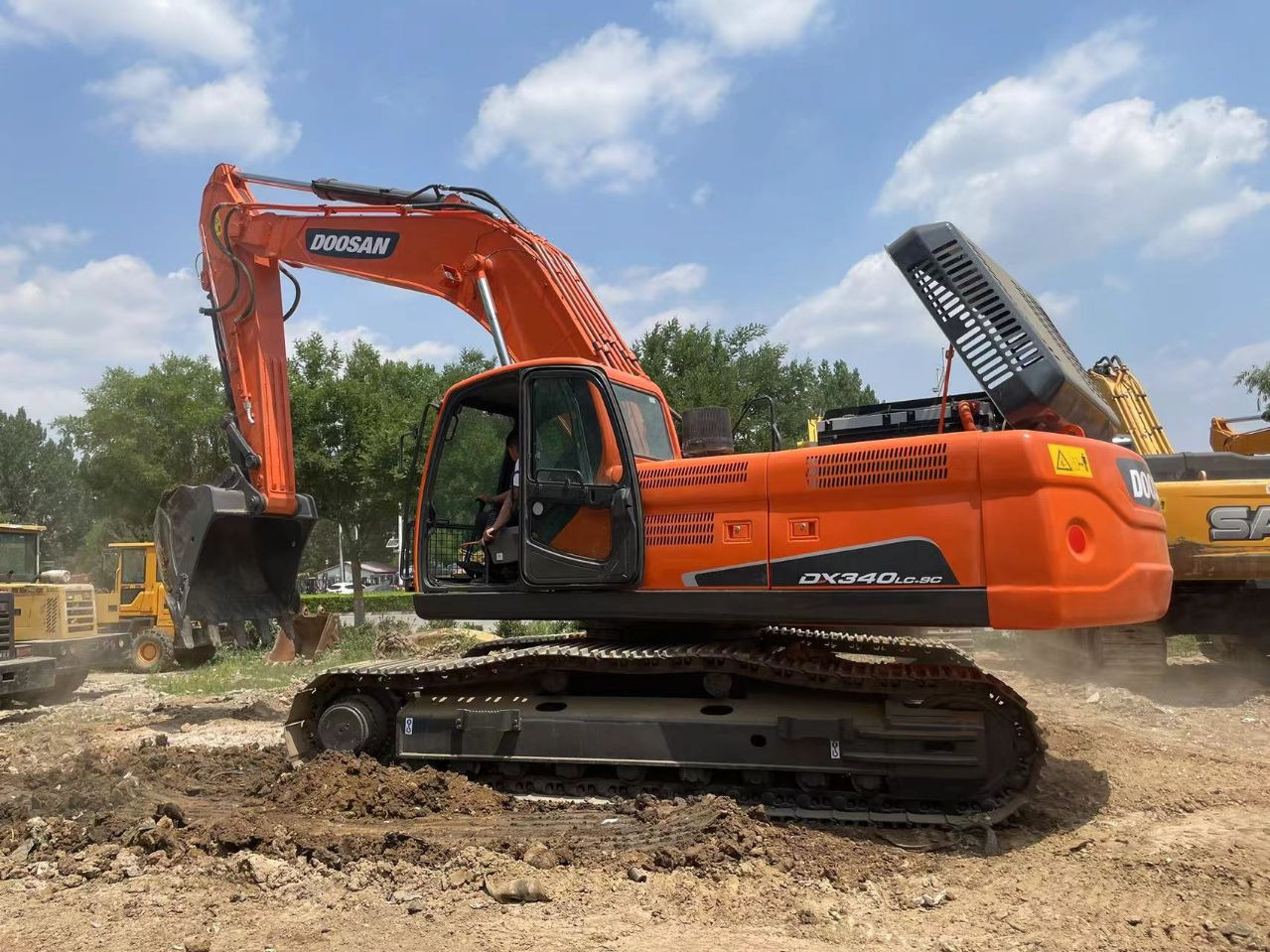 DOOSAN DX340 - حفار زحاف: صورة 1 DOOSAN DX340 - حفار زحاف: صورة 1