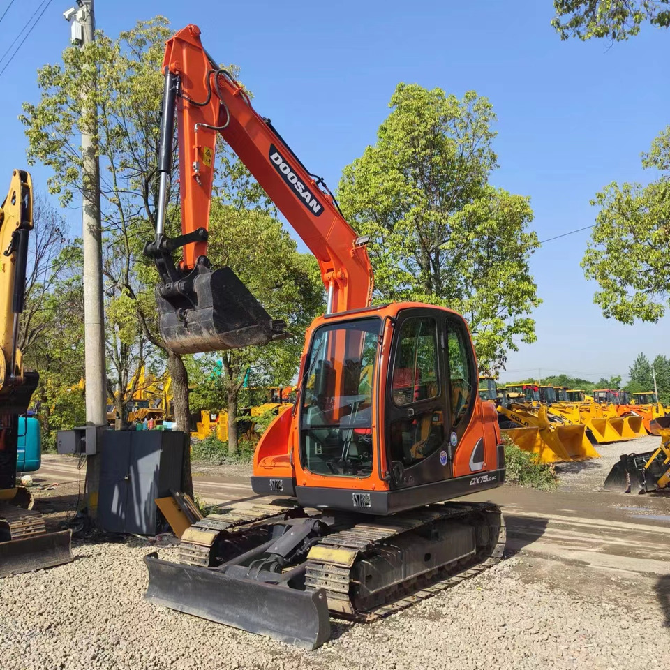 DOOSAN DX75 - حفار زحاف: صورة 2 DOOSAN DX75 - حفار زحاف: صورة 2