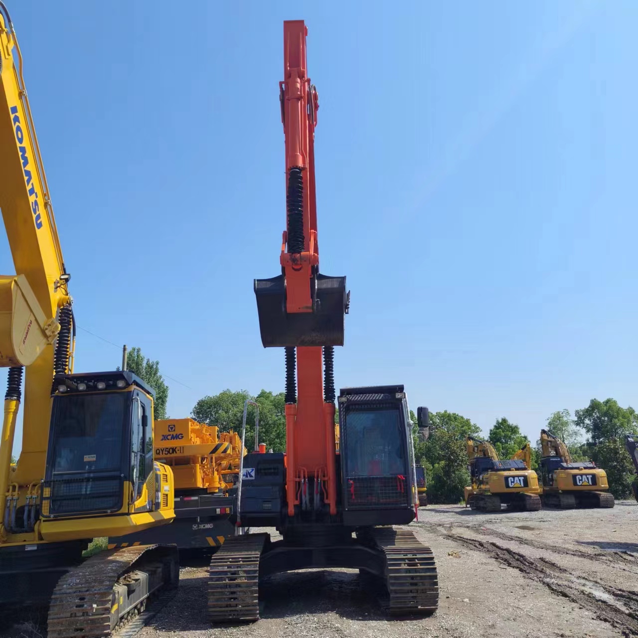 HITACHI ZX210 - حفار زحاف: صورة 5 HITACHI ZX210 - حفار زحاف: صورة 5