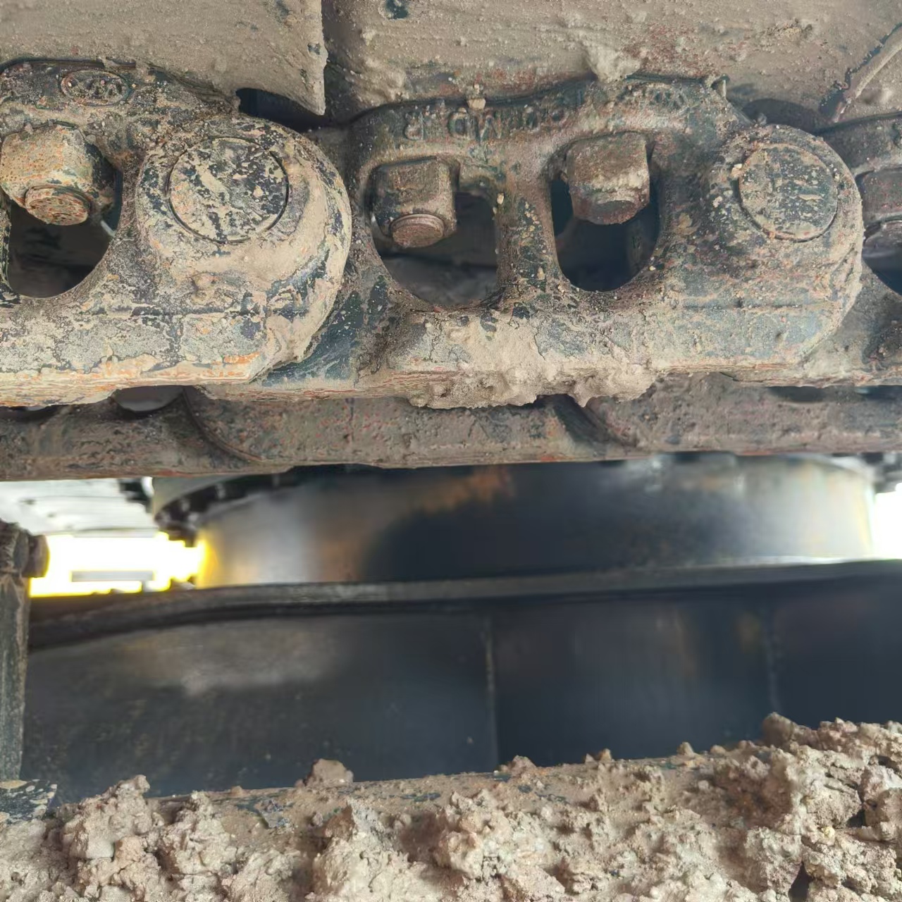 حفار زحاف HYUNDAI R220LC-9S: صورة 25
