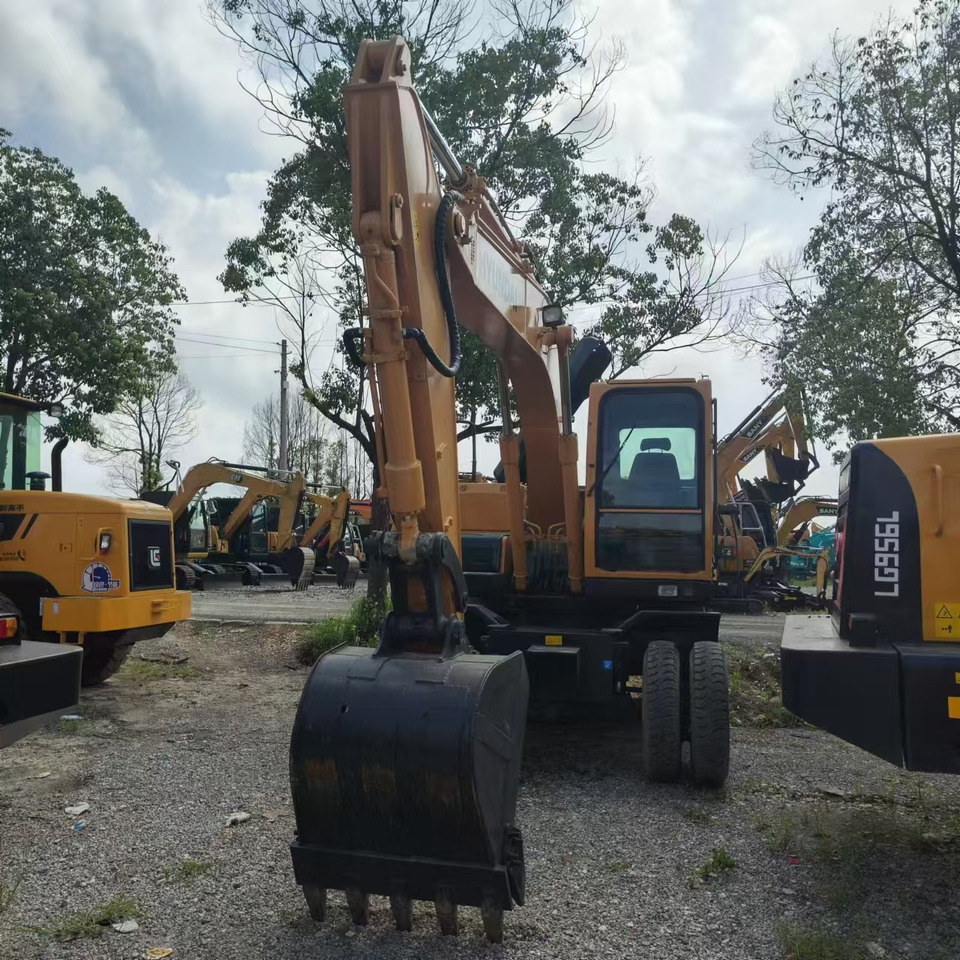 Hyundai R150W-7 - حفارة دولاب: صورة 4 Hyundai R150W-7 - حفارة دولاب: صورة 4