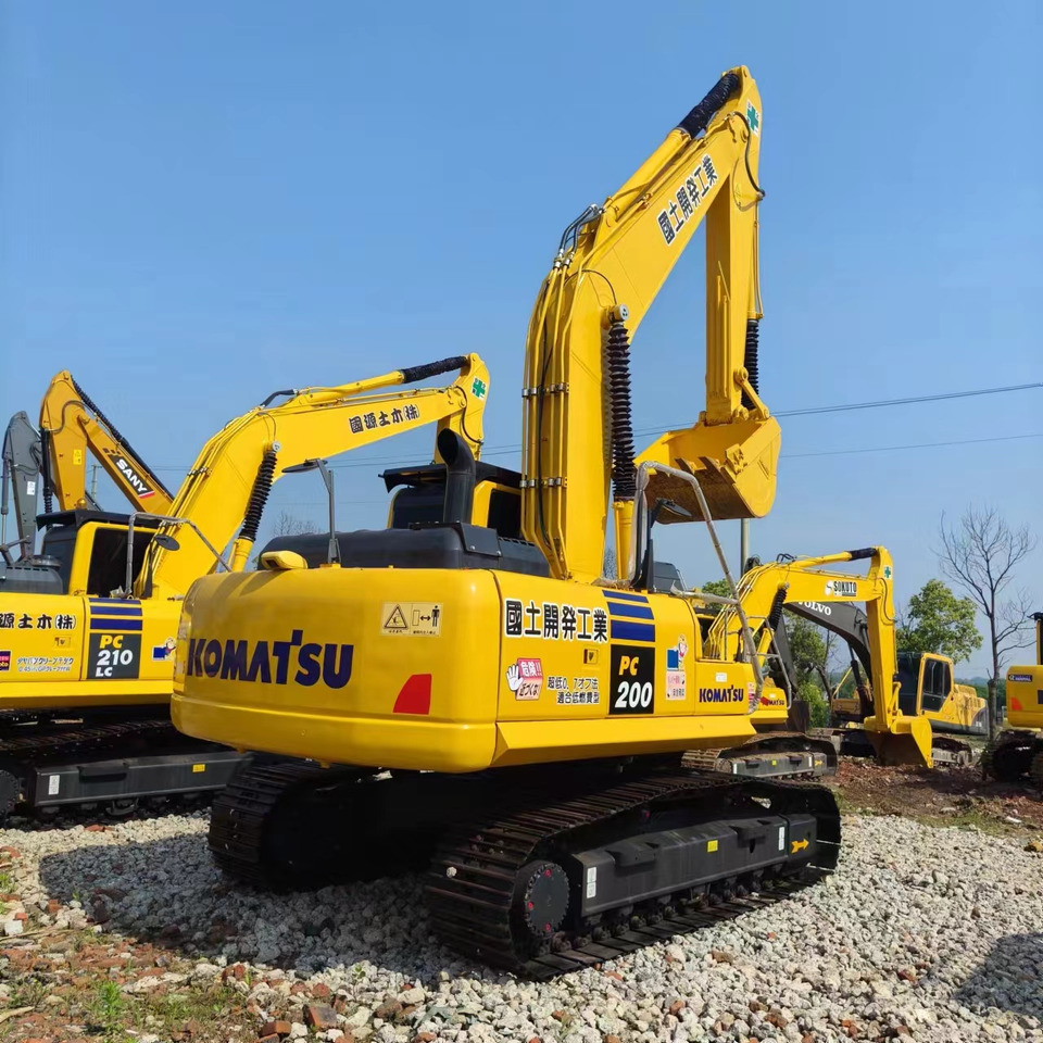KOMATSU PC 200-8N1 - حفار زحاف: صورة 2 KOMATSU PC 200-8N1 - حفار زحاف: صورة 2