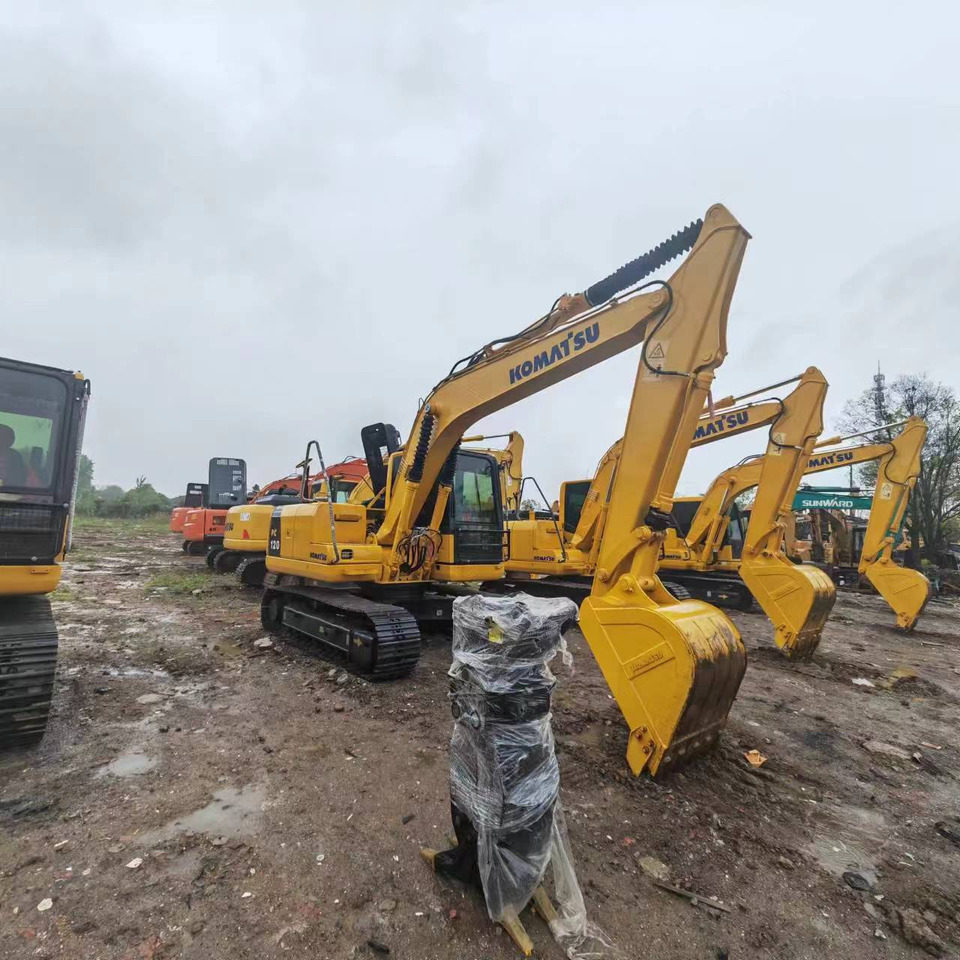 KOMATSU PC120 - حفار زحاف: صورة 2 KOMATSU PC120 - حفار زحاف: صورة 2
