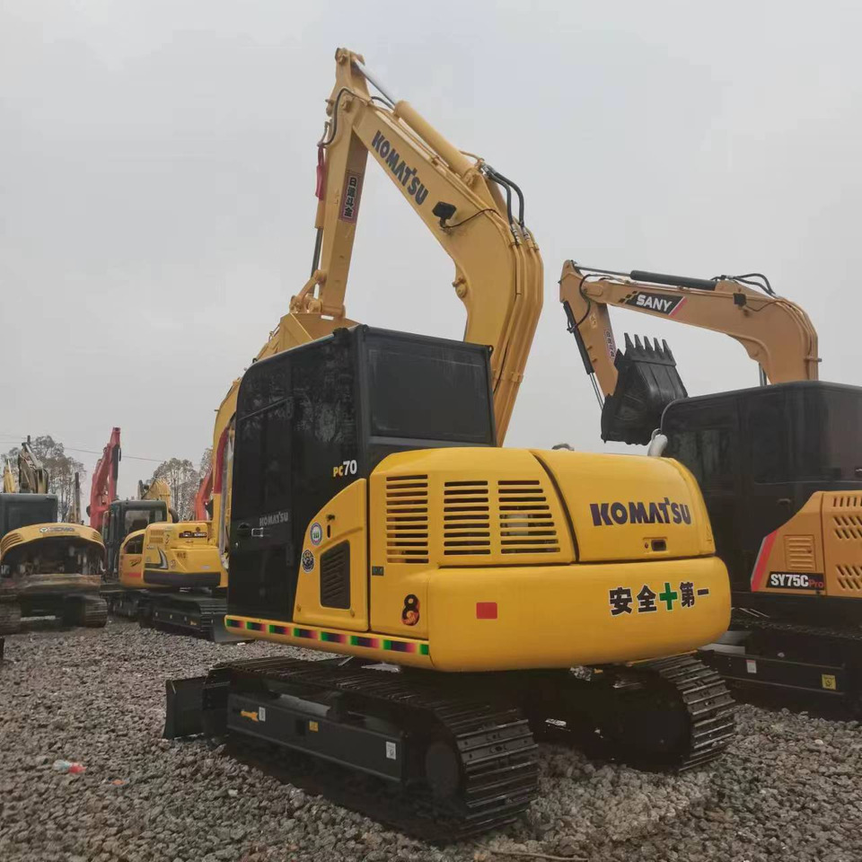 KOMATSU PC70 KOMATSU PC70: صورة 11