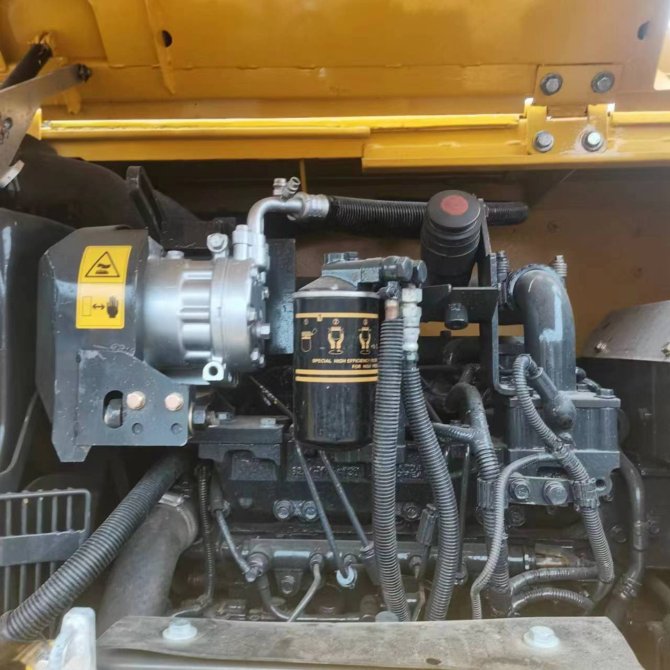 KOMATSU PC70 KOMATSU PC70: صورة 12