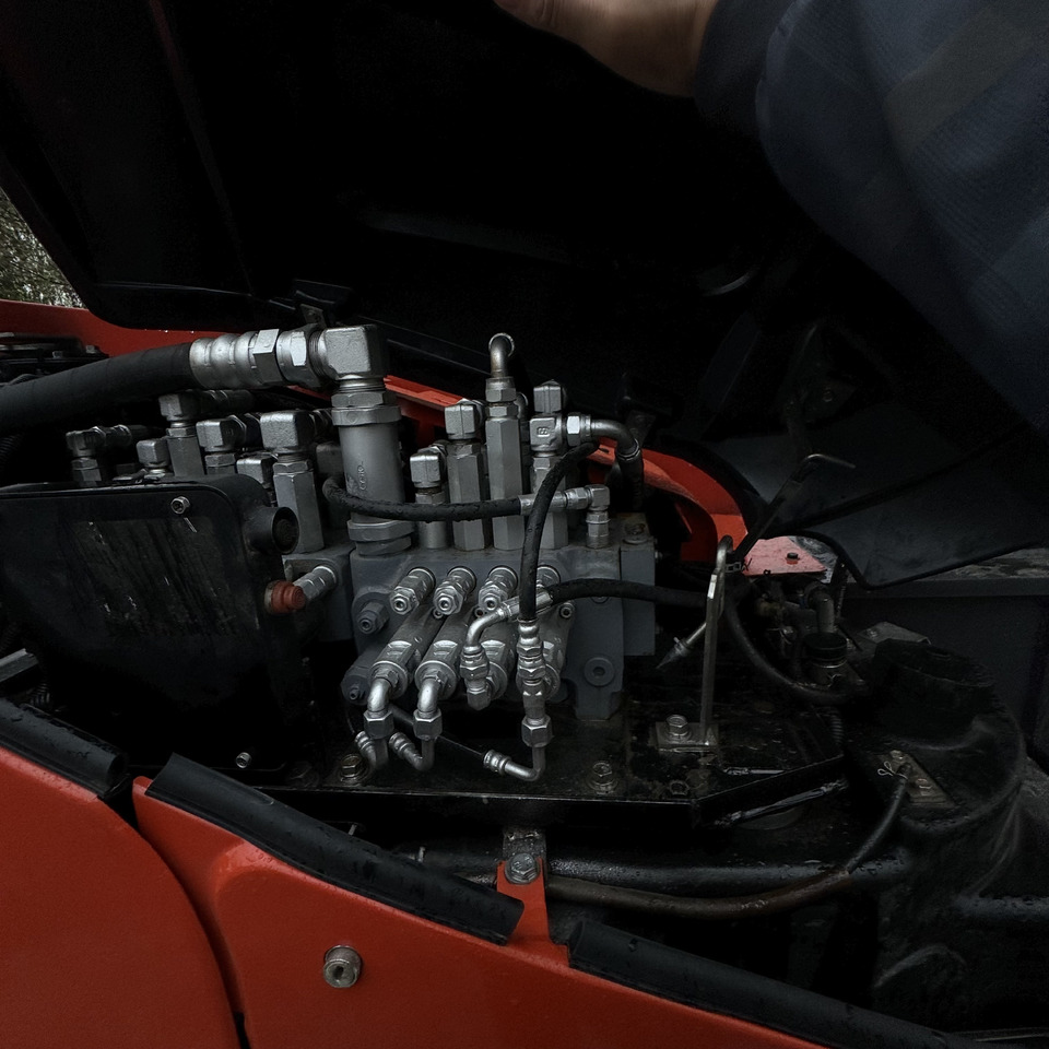 حفار زحاف KUBOTA KX185: صورة 17