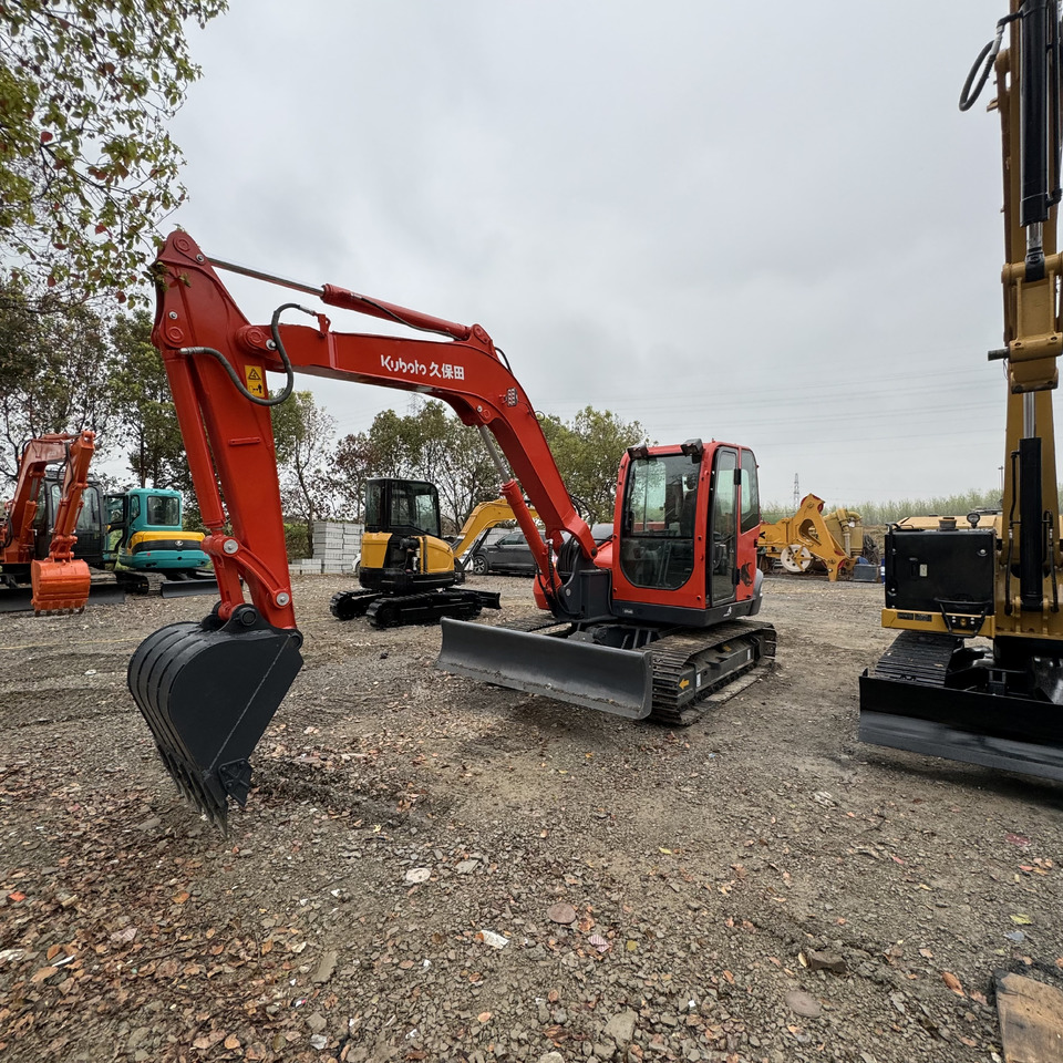 حفار زحاف KUBOTA KX185: صورة 16
