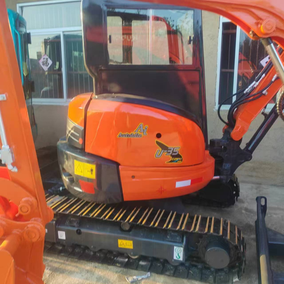 KUBOTA U35 - حفارة مُصَّغرة: صورة 3 KUBOTA U35 - حفارة مُصَّغرة: صورة 3