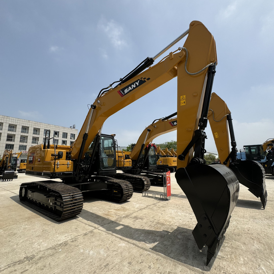 SANY SY215C - حفار زحاف: صورة 1 SANY SY215C - حفار زحاف: صورة 1