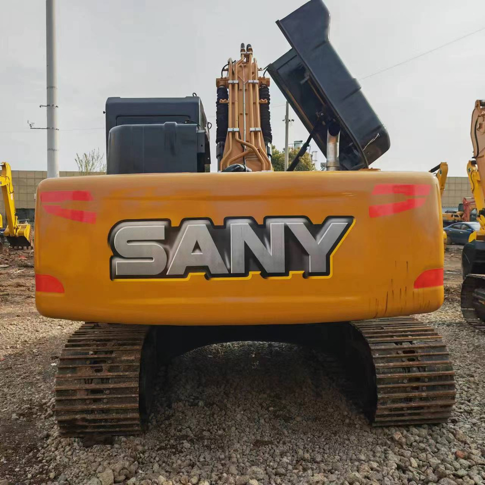 حفار زحاف SANY SY215C: صورة 17