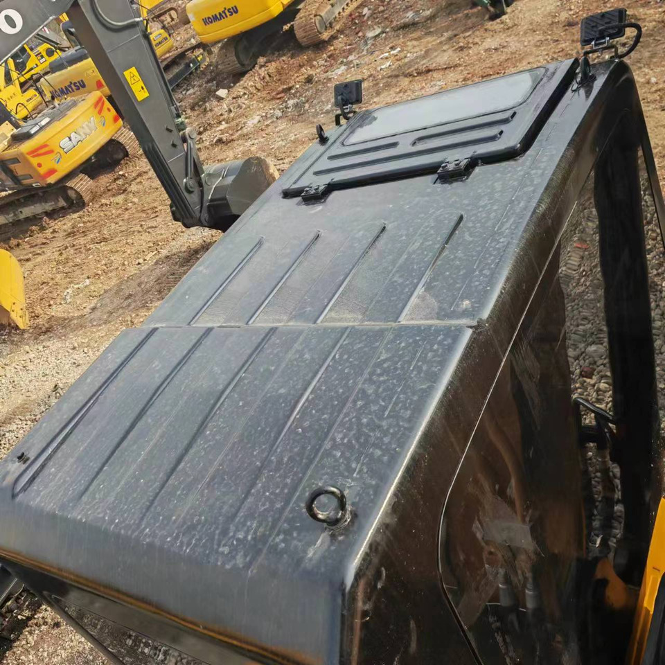 حفار زحاف SANY SY215C: صورة 20