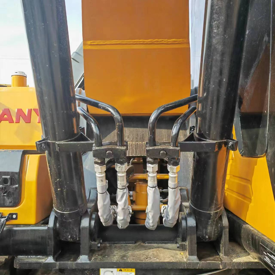 حفار زحاف SANY SY215C: صورة 25