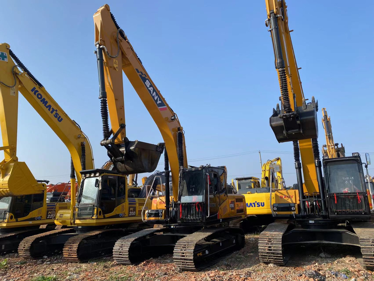 SANY SY215 - حفار زحاف: صورة 2 SANY SY215 - حفار زحاف: صورة 2