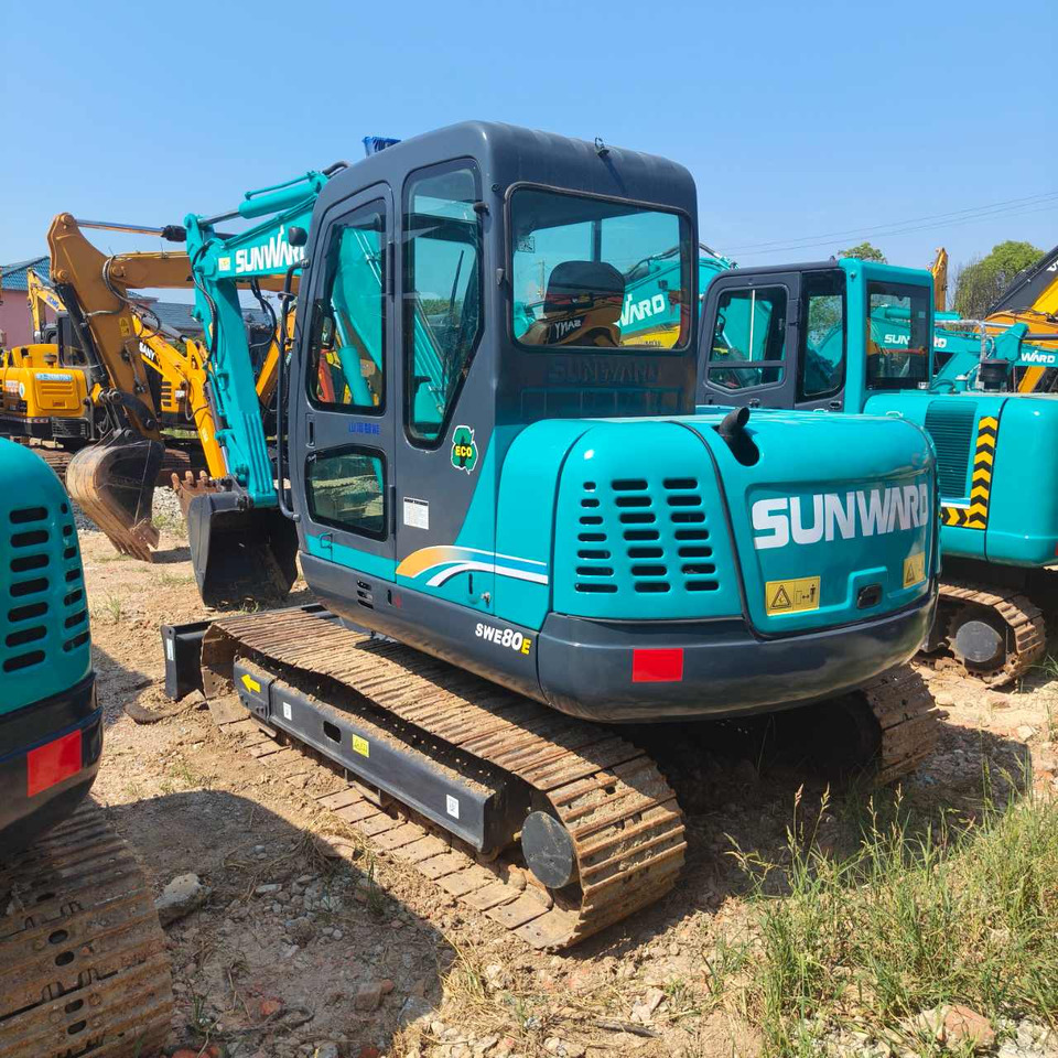 SUNWARD SWE 80E - حفار زحاف: صورة 5 SUNWARD SWE 80E - حفار زحاف: صورة 5