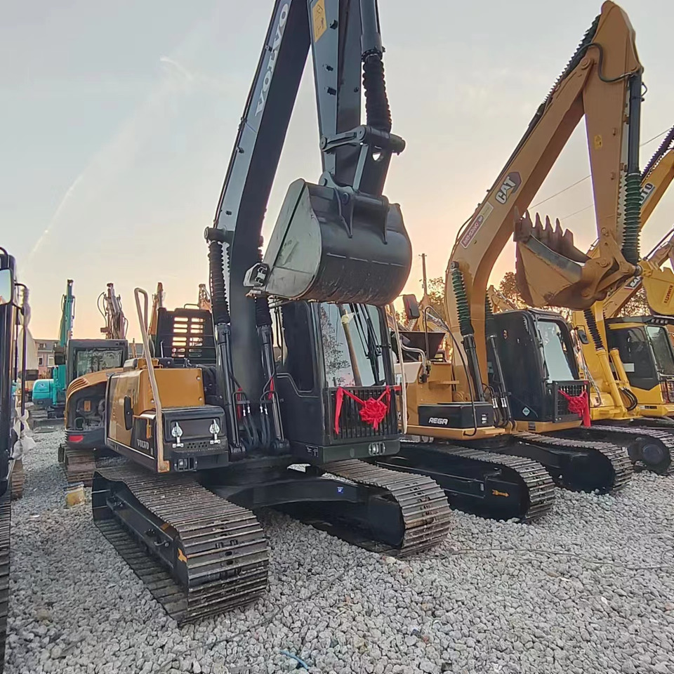 VOLVO EC140 - حفار زحاف: صورة 2 VOLVO EC140 - حفار زحاف: صورة 2