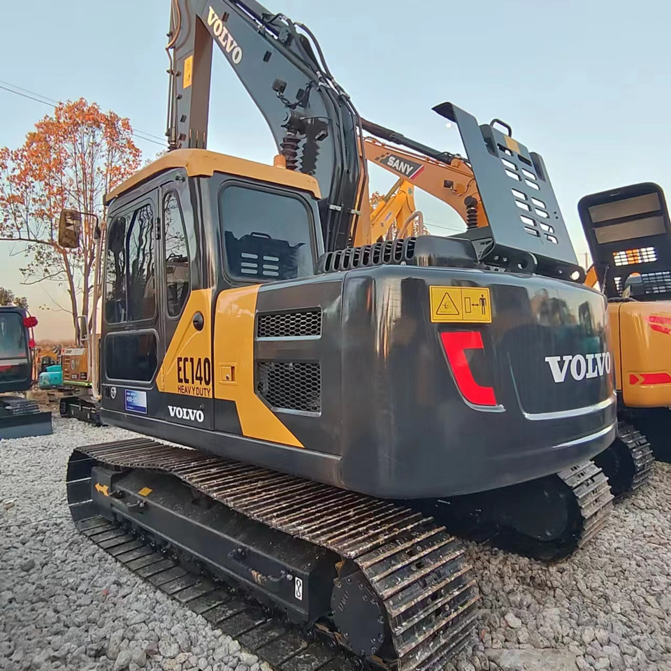 VOLVO EC140 - حفار زحاف: صورة 1 VOLVO EC140 - حفار زحاف: صورة 1