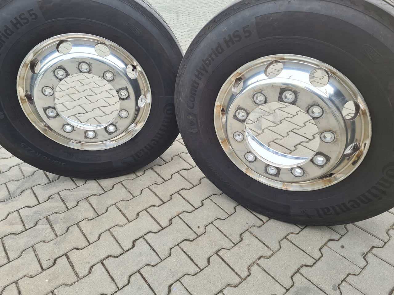 ALUMINIOWA POLEROWANA ALCOA 22.5 X 9.00 - 176 - الجنوط: صورة 1 ALUMINIOWA POLEROWANA ALCOA 22.5 X 9.00 - 176 - الجنوط: صورة 1