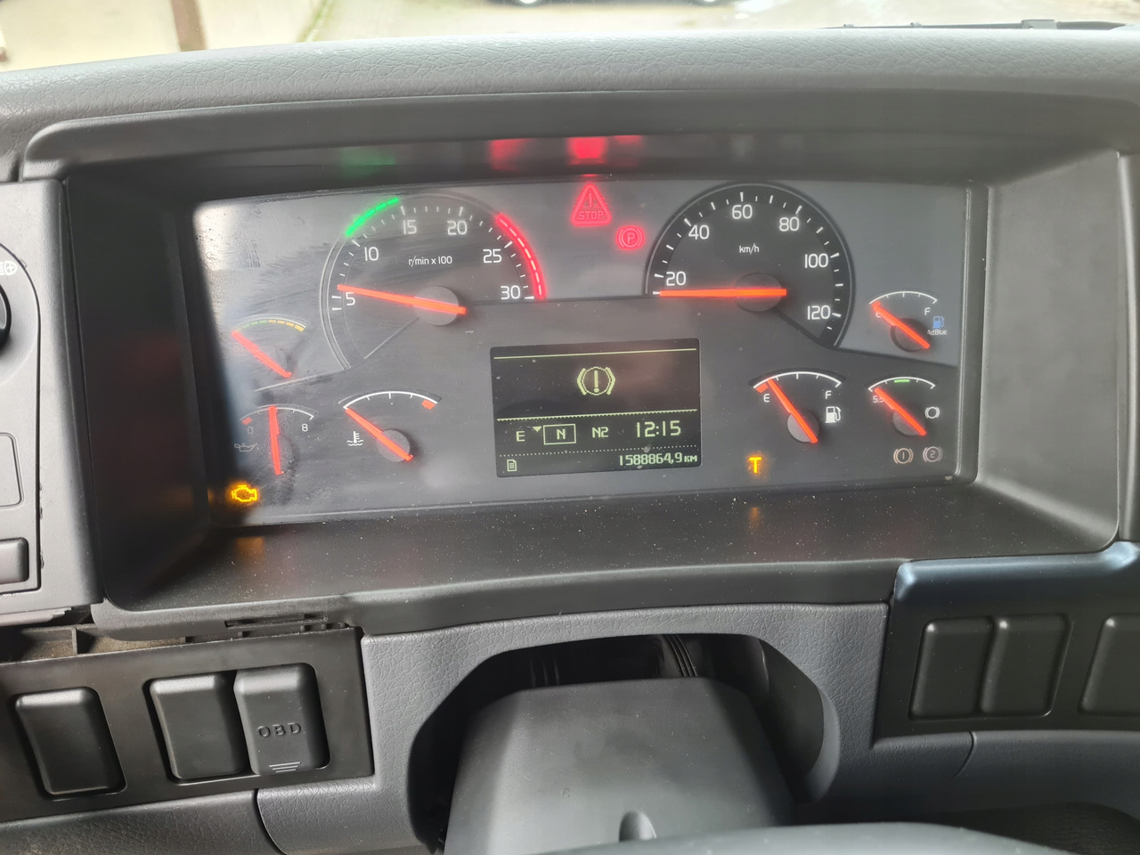 CONTINENTAL ZEGARY LICZNIKI VOLVO FH FM 9 13 LIFT AUTOMAT 21366884 - لوحة القيادة - شاحنة: صورة 4 CONTINENTAL ZEGARY LICZNIKI VOLVO FH FM 9 13 LIFT AUTOMAT 21366884 - لوحة القيادة - شاحنة: صورة 4