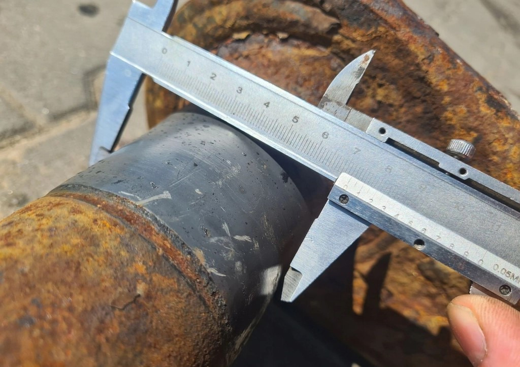 DRĄŻEK STABILIZATOR TYŁ VOLVO FH 4 FM 4 FMX FH 5 FM 5 6x2 6x4 70MM 21543506 21543507 - عمود التوازن: صورة 2 DRĄŻEK STABILIZATOR TYŁ VOLVO FH 4 FM 4 FMX FH 5 FM 5 6x2 6x4 70MM 21543506 21543507 - عمود التوازن: صورة 2