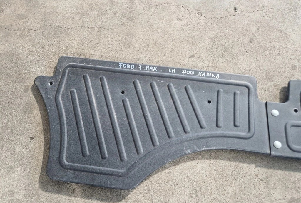 EKOLOGIA WYCISZENIE WYGŁUSZENIE OSŁONA SILNIKA LEWA FORD F-MAX CARGO EURO 6 - المحرك و قطع الغيار: صورة 2 EKOLOGIA WYCISZENIE WYGŁUSZENIE OSŁONA SILNIKA LEWA FORD F-MAX CARGO EURO 6 - المحرك و قطع الغيار: صورة 2