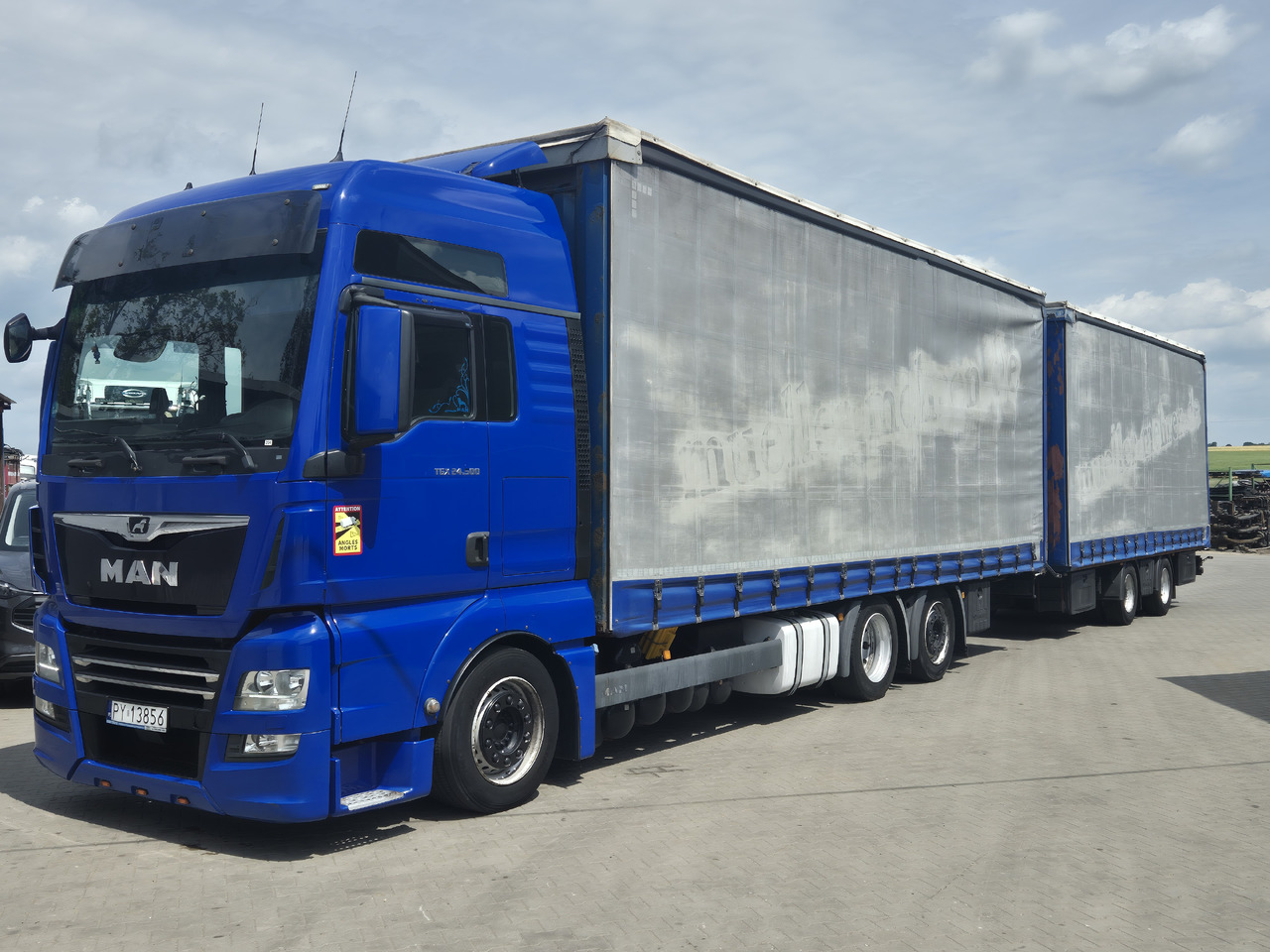 MAN tgx 24,500 - شاحنة ستارة: صورة 2 MAN tgx 24,500 - شاحنة ستارة: صورة 2