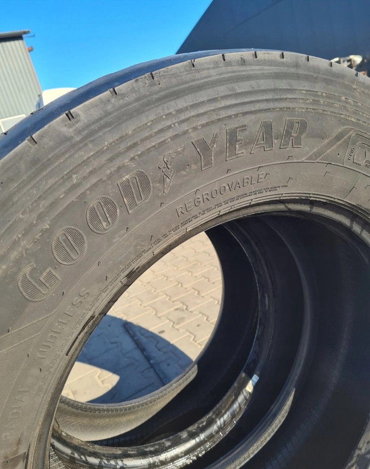 الإطارات والجنوط OPONY PRZÓD PROWADZĄCE GOODYEAR KMAX S GEN-2 315/60/22.5 2 szt.: صورة 8 الإطارات والجنوط OPONY PRZÓD PROWADZĄCE GOODYEAR KMAX S GEN-2 315/60/22.5 2 szt.: صورة 8