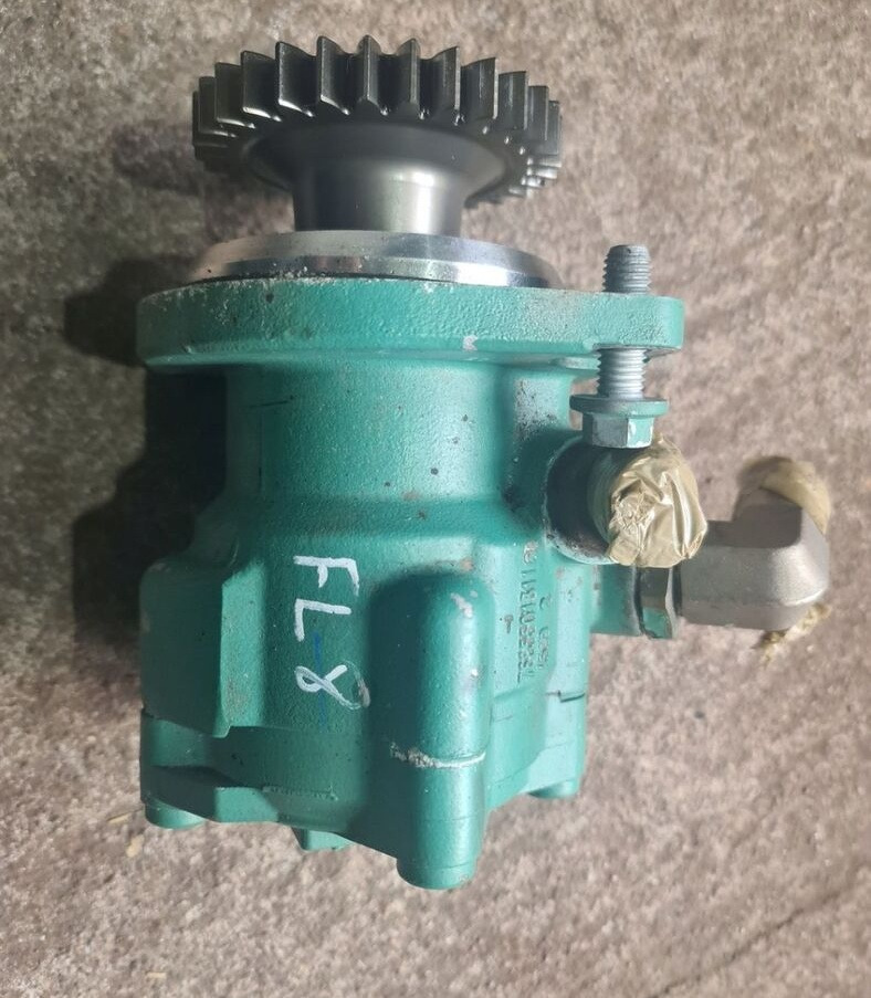 POMPA WSPOMAGANIA VOLVO FL D8K RENAULT GAMA D E6 21737267 - مضخة المقود - شاحنة: صورة 2 POMPA WSPOMAGANIA VOLVO FL D8K RENAULT GAMA D E6 21737267 - مضخة المقود - شاحنة: صورة 2