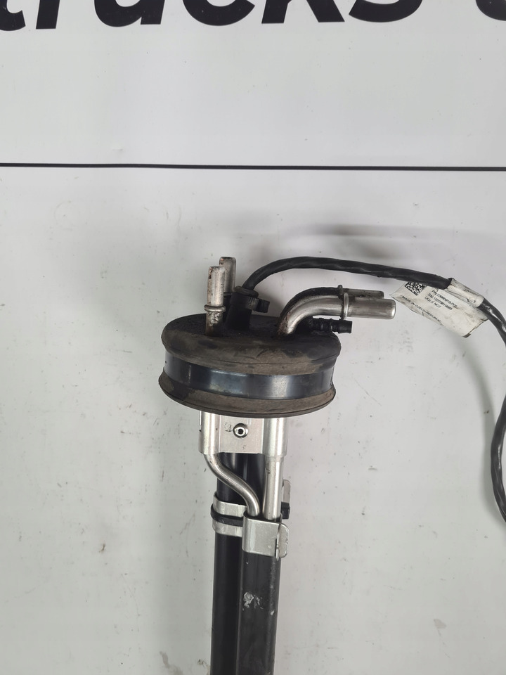 SMOK ADBLUE Z CZUJNIKIEM JAKOŚCI RENAULT GAMA VOLVO FH 4 LIFT FH 5 LOW DECK  - كاتم الصوت/الخمارات - شاحنة: صورة 3 SMOK ADBLUE Z CZUJNIKIEM JAKOŚCI RENAULT GAMA VOLVO FH 4 LIFT FH 5 LOW DECK  - كاتم الصوت/الخمارات - شاحنة: صورة 3