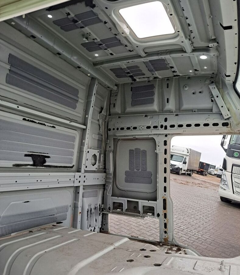 كابينة - شاحنة VOLVO KABINA GOŁA SZKIELET VOLVO FM 4 FMX EURO 6: صورة 7