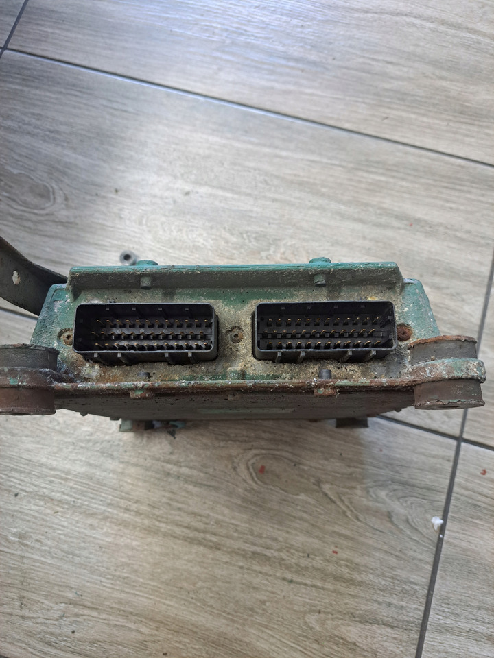 VOLVO KASETA KOMPUTER SILNIKA VOLVO FL 6 00-06 D6B 220 - وحدة تحكم الكتروني - شاحنة: صورة 3 VOLVO KASETA KOMPUTER SILNIKA VOLVO FL 6 00-06 D6B 220 - وحدة تحكم الكتروني - شاحنة: صورة 3