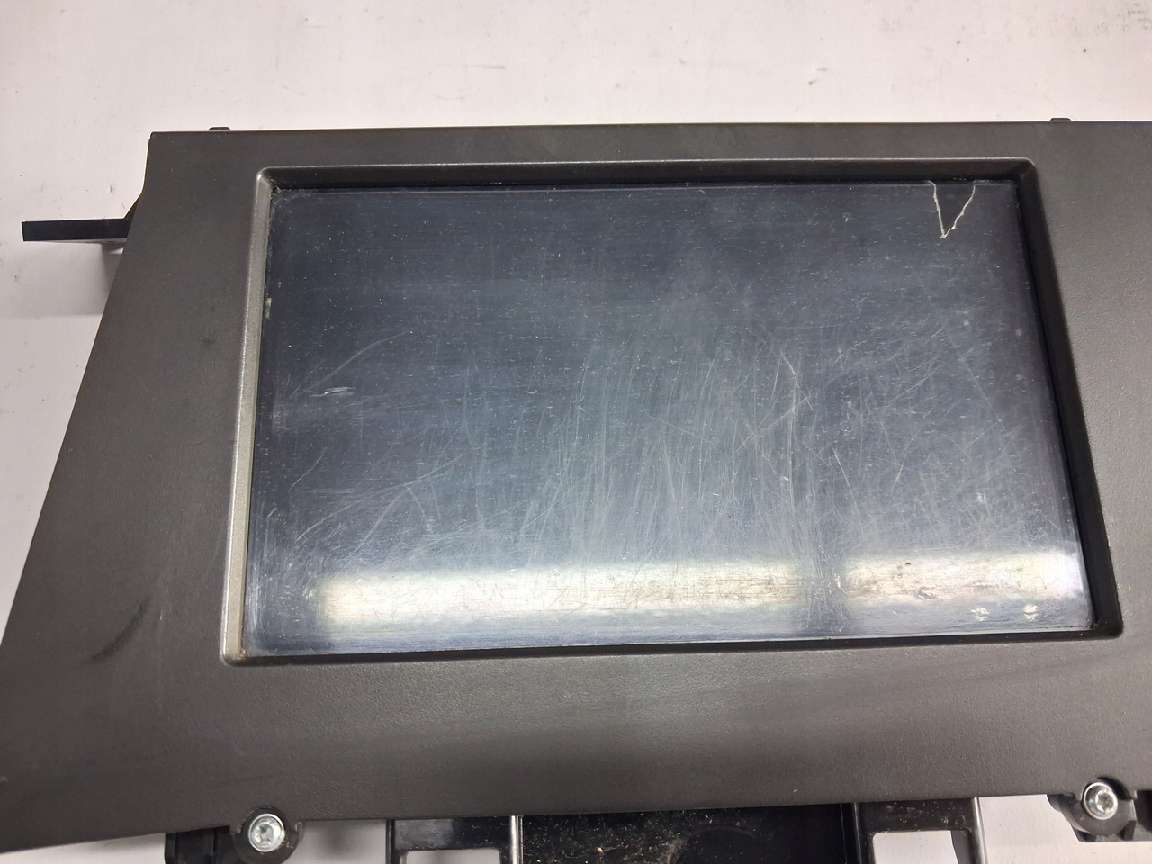 VOLVO WYŚWIETLACZ PANEL RADIA NAWIGACJI VOLVO FH 4 FH 16 EURO 6 23160213 - نظام ملاحة - شاحنة: صورة 5 VOLVO WYŚWIETLACZ PANEL RADIA NAWIGACJI VOLVO FH 4 FH 16 EURO 6 23160213 - نظام ملاحة - شاحنة: صورة 5