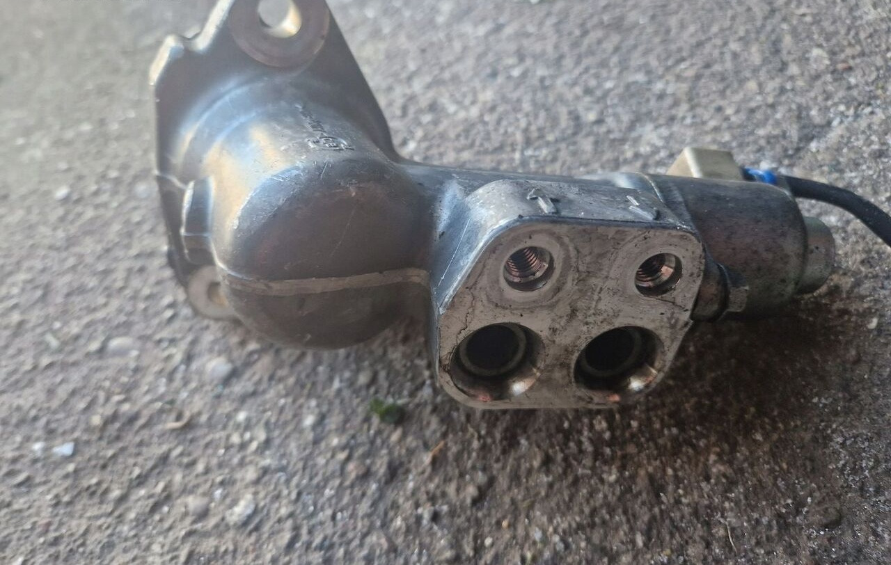 Volvo 23764216 Renault GAMA T VOLVO FH 4 - المحرك و قطع الغيار - شاحنة: صورة 3 Volvo 23764216 Renault GAMA T VOLVO FH 4 - المحرك و قطع الغيار - شاحنة: صورة 3