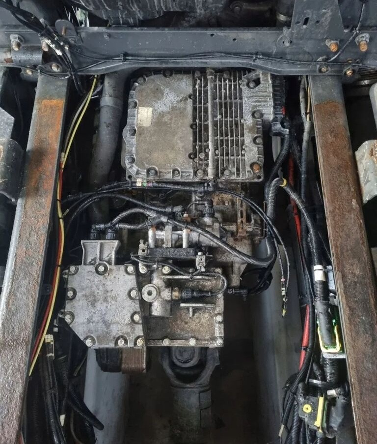 Volvo ELEKTRONIKA WYBIERAKA SKRZYNI "F" Z RETARDEREM FH 4 5 RENAULT GA Volvo VOLVO FH 4 5 RENAULT GAMA T - وحدة تحكم الكتروني - شاحنة: صورة 1 Volvo ELEKTRONIKA WYBIERAKA SKRZYNI "F" Z RETARDEREM FH 4 5 RENAULT GA Volvo VOLVO FH 4 5 RENAULT GAMA T - وحدة تحكم الكتروني - شاحنة: صورة 1