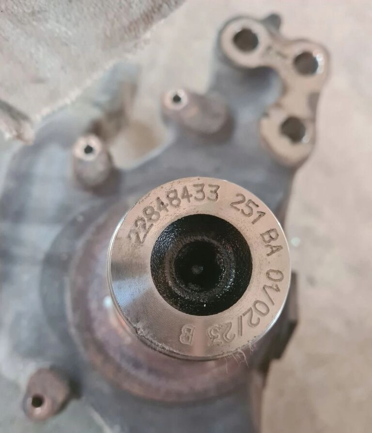 Volvo FH 4 FM 4 FH 5 FM 5 RENAULT GAMA T FI 58 22848432 22848433 Volvo VOLVO FH 4 FM 4 FH 5 FM 5 RENAULT GAMA T FI 58 22848433 - مفصل التوجيه - شاحنة: صورة 3 Volvo FH 4 FM 4 FH 5 FM 5 RENAULT GAMA T FI 58 22848432 22848433 Volvo VOLVO FH 4 FM 4 FH 5 FM 5 RENAULT GAMA T FI 58 22848433 - مفصل التوجيه - شاحنة: صورة 3