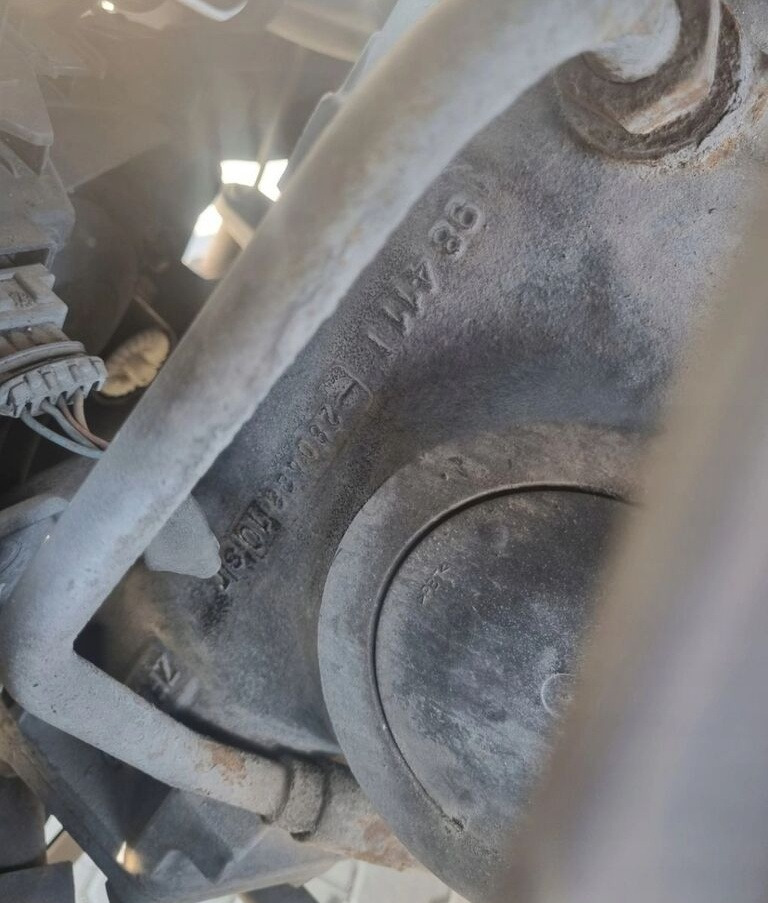 ZF 98411 Renault RENAULT MIDLUM DXI VOLVO FL truck - دودة دركسون - شاحنة: صورة 2 ZF 98411 Renault RENAULT MIDLUM DXI VOLVO FL truck - دودة دركسون - شاحنة: صورة 2