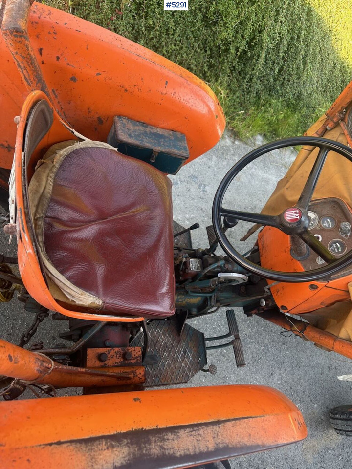 جرار 1973 Fiat 215 L tractor. SEE VIDEO.: صورة 8