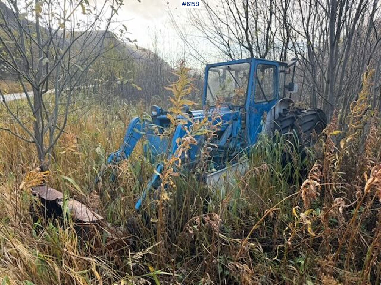 1973 Ford 4000 tractor backhoe. Repair.object - جرار: صورة 5 1973 Ford 4000 tractor backhoe. Repair.object - جرار: صورة 5