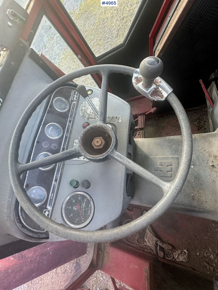 جرار 1977 International 454 4x2. Rep object.: صورة 18