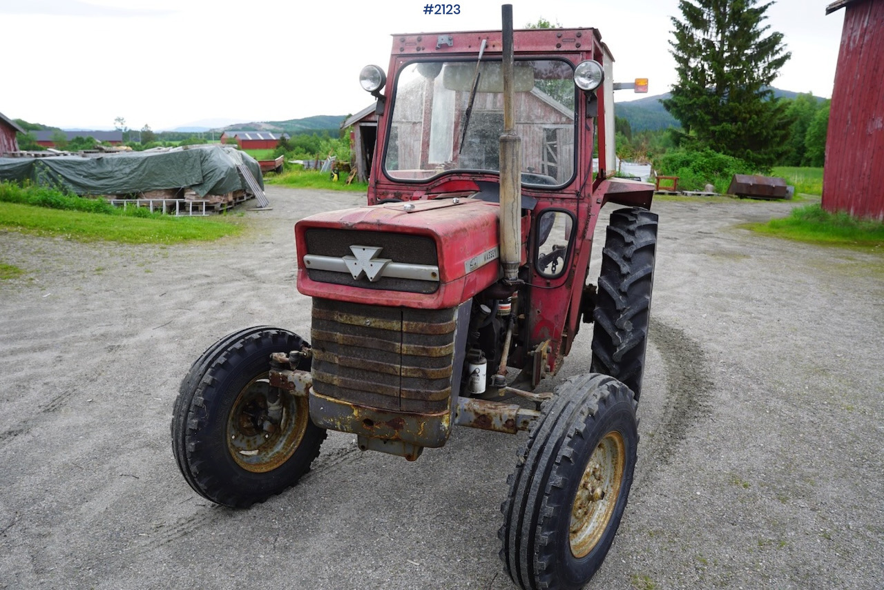 1977 Massey Ferguson 135 - جرار: صورة 2 1977 Massey Ferguson 135 - جرار: صورة 2